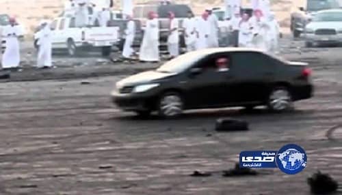  الدوريات الأمنية تضبط "درباوية" يمارسون التفحيط في الخفجي 