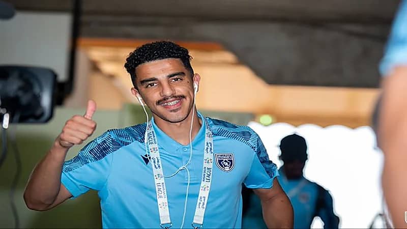 3 عروض من أجل عبد الملك العييري