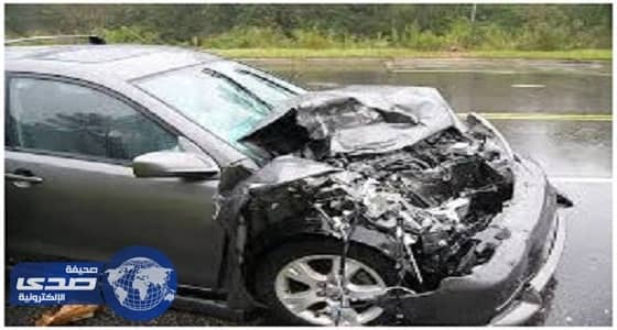 ضابط مرور إماراتى يعتذر لمواطن بتحرير محضر لنفسه