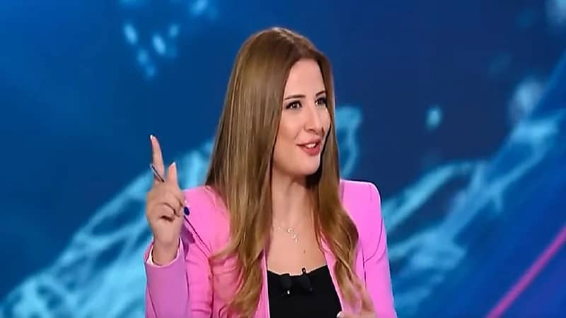 فيديو..فرحة فريق عمل قناة العربية بتأهل المغرب على الهواء