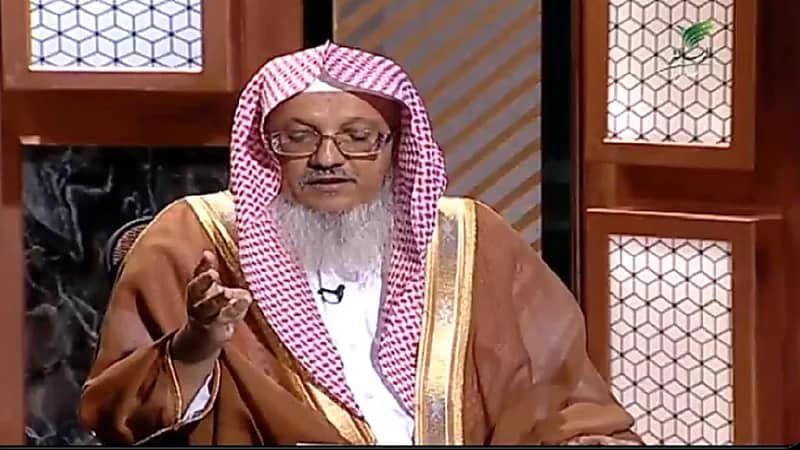 "هل تعمد الإفطار في رمضان من الكبائر" العسكر يجيب