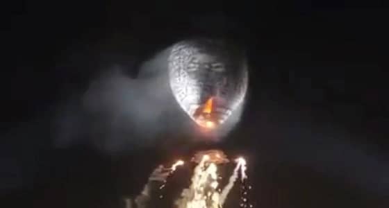 بالفيديو.. مئات القتلى والمصابين عقب سقوط منطاد بإحتفال بوذي