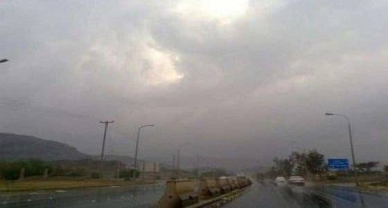 الأرصاد تصدر تنبيها بهطول أمطار رعدية على محافظتي الطائف وميسان