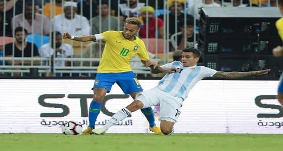 بالصور.. نجوم السامبا يحسمون السوبر الودي في كلاسيكو لاتيني رائع