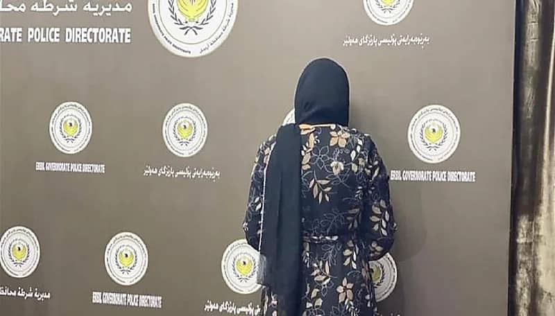 امرأة تقتل زوجها بـ " المطرقة " وتحرق جثته داخل الحمام