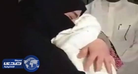 القوة الجبرية لضبط وإحضار والد الطفلة «دارين»