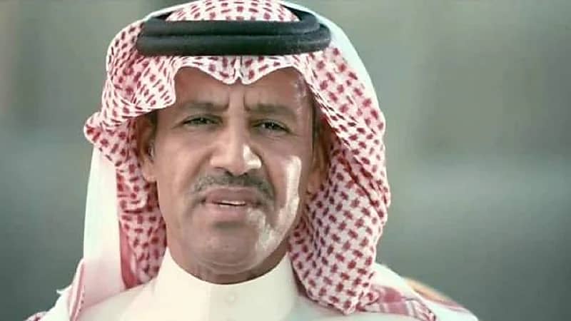 بالفيديو.. خالد عبدالرحمن يغني "تشبهت بالقمر" وسط أجواء العلا