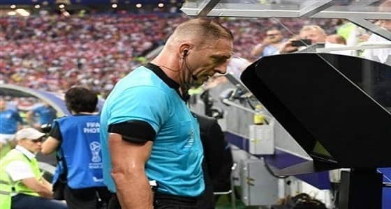 استخدام تقنية الـ VAR بداية من ثمن نهائي دوري أبطال أوروبا