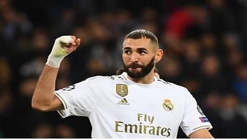 غياب بنزيمة عن ريال مدريد ضد برشلونة