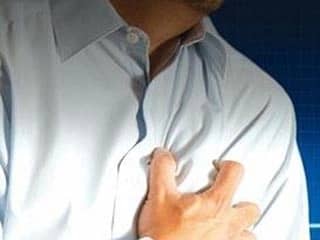 التليفزيون التركي الرسمي يذيع بيان الجيش بتسلم السلطة