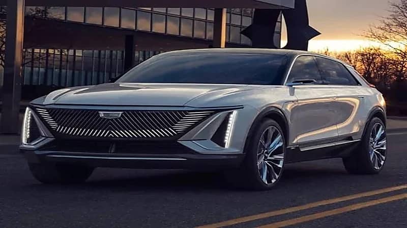 بالصور.. ظهور السيارة الكهربائية الجديدة من كاديلاك Lyriq 2023