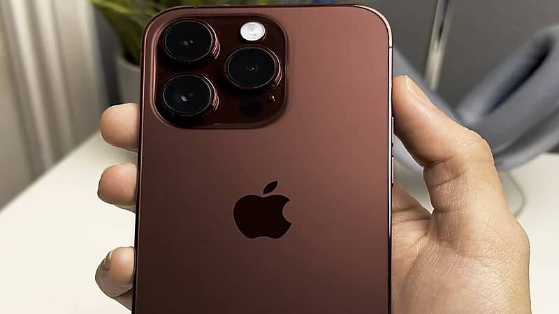 صور..الكشف عن تصميم أيفون 15 برو الأقرب للحقيقة