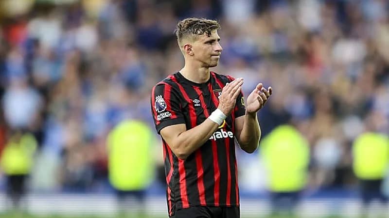 أزمة روسيا وأوكرانيا تفجر أزمة بين ثنائي باريس سان جيرمان