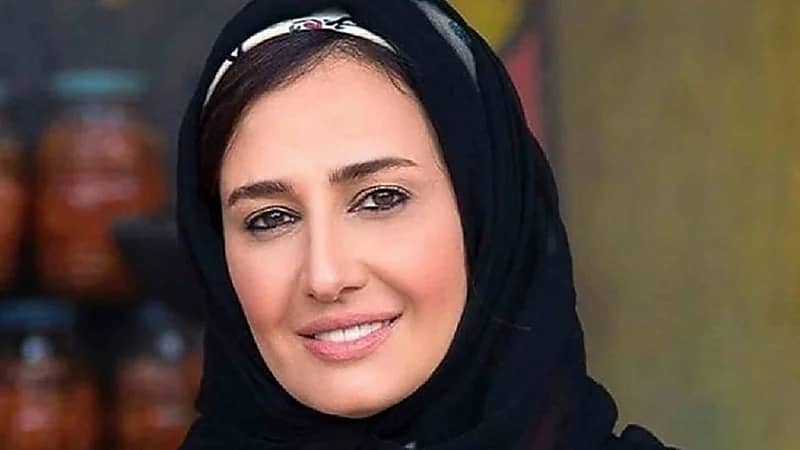 حلا شيحة تعود للحجاب.. صور