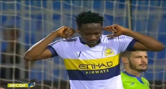 تعليق أحمد موسى على طريقة احتفاله بالهدف الثاني بمرمى الفتح