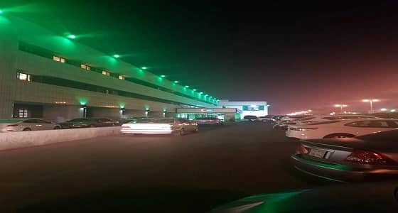 بالصور.. مستشفيات الحمادي تتوشح باللون الأخضر في يوم الوطن