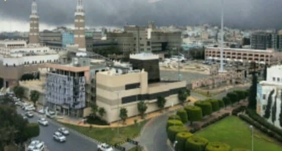 أمطار غزيرة مع زخات برد كثيف على بعض مناطق المملكة