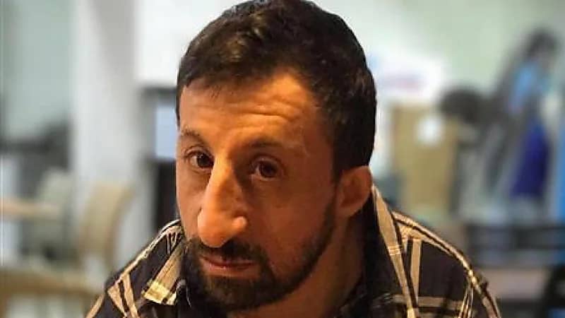 بالفيديو.. البلوغر التركي "كوكسال بابا" أثناء أدائه مناسك ⁧‫العمرة‬⁩ خلال شهر رمضان