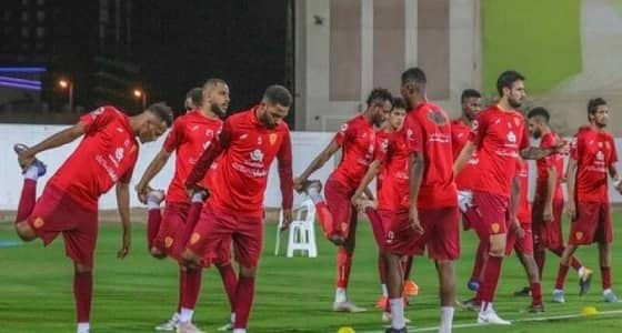 3 أندية تفضل المعسكر الخارجي قبل استئناف الدوري لهذا السبب