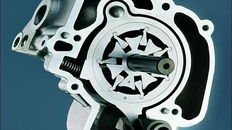 تعرف على مؤشرات تلف مضخة الزيت وخطورتها