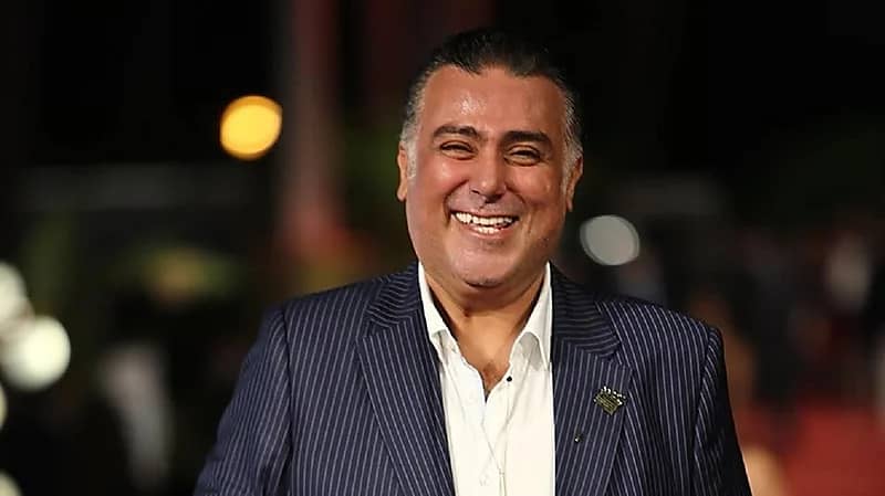 تامر حبيب يثير الجدل: تقبيل الفنانات ليس معصية