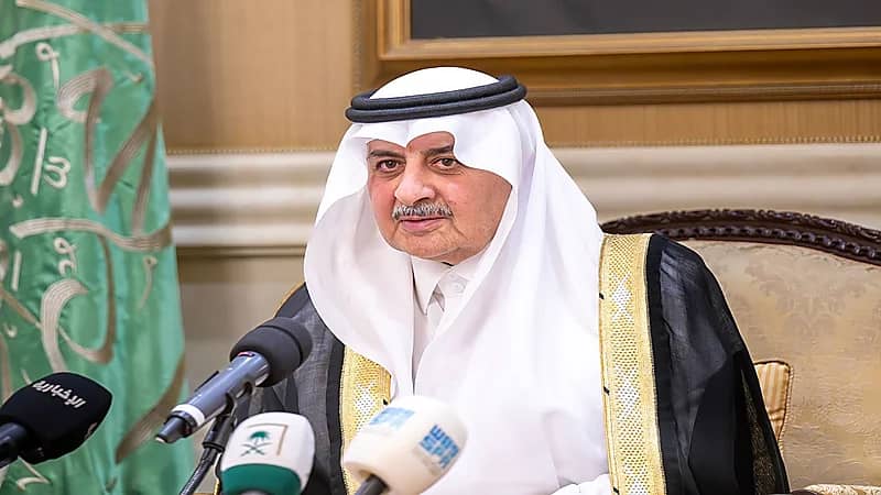 أمير تبوك: جهودكم المخلصة في خدمة ضيوف الرحمن محل فخر واعتزاز الجميع