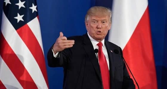 ترامب يجمد مساعدات لإعمار سوريا