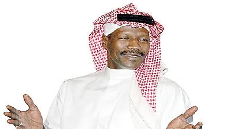 بالفيديو.. سعد بريك يرفع الأذان داخل أحد مساجد جدة