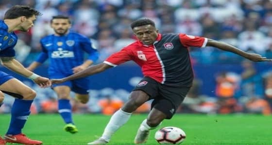 مازن أبو شرارة أهلاويًا حتى نهاية الموسم