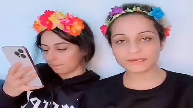 ردة فعل فتاة سئلت " زوجتي ريحتها بصل وكلور أطلقها ولا أصبر عليها؟ " - فيديو