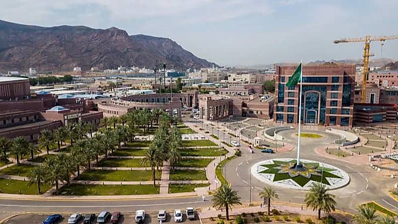 جامعة طيبة تعلن بدء القبول لمرحلة البكالوريوس للعام الجامعي المقبل