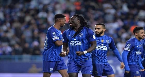 بالفيديو والصور.. الهلال يكتسح القادسية ويحلق بالصدارة بعيدًا
