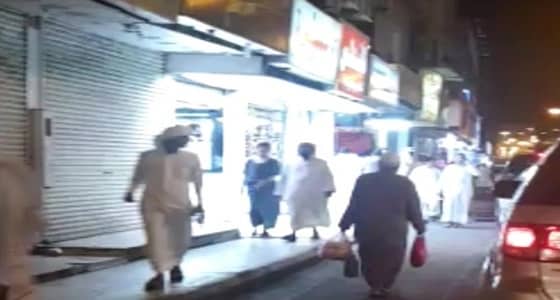 بالصور.. " العمل " تغلق 300 محل مستلزمات نسائية مخالفة للتأنيث والتوطين