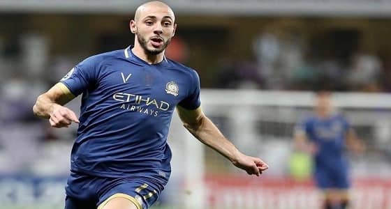 نور الدين أمرابط يشارك في التدريبات الجماعية للنصر