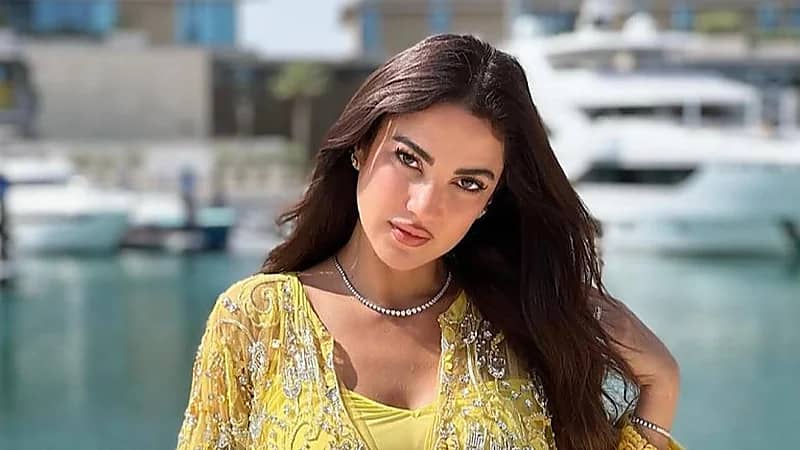 درة تُبهر متابعيها بإطلالة جديدة عبر انستغرام