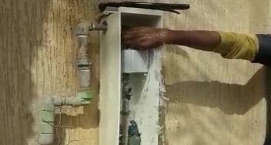 محامٍ يكشف أحقية المستهلك في رفع دعوى قضائية على شركة المياه