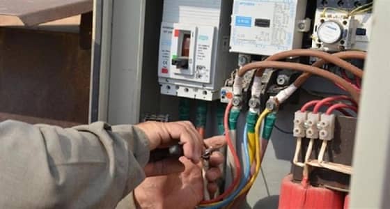 صحة المدينة تتعرض لانقطاع الكهرباء ..والسبب سرقة " كيبل"