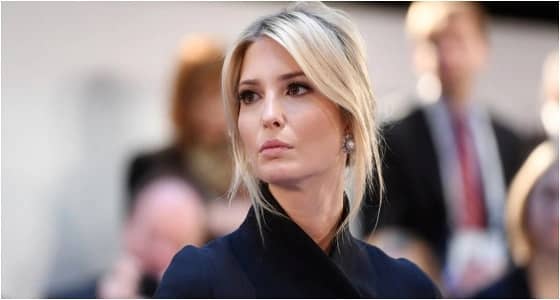 إيفانكا ترامب تضع نفسها في موقف محرج بعد تصرف غريب