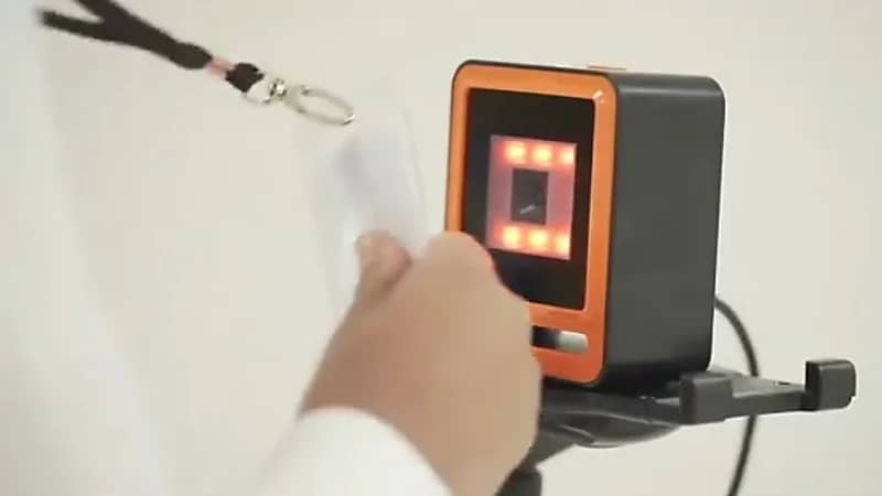 بالفيديو.. بطاقة ذكية في مدارس الهيئة الملكية بالجبيل لمعرفة حالة الطالب الصحية