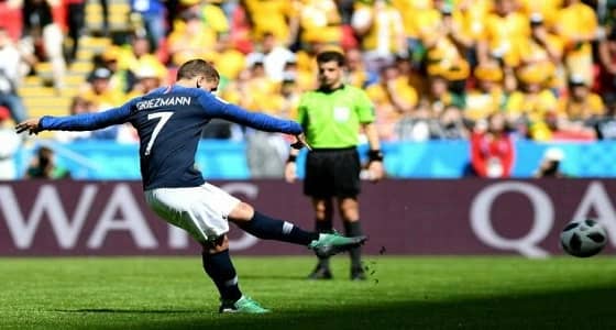 تقنية الفيديو لم تمنع الشكوك حول ضربة جزاء فرنسا