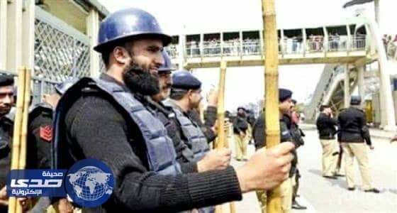 باكستان تعدم شخص أهان «الرسول » على الفيسبوك