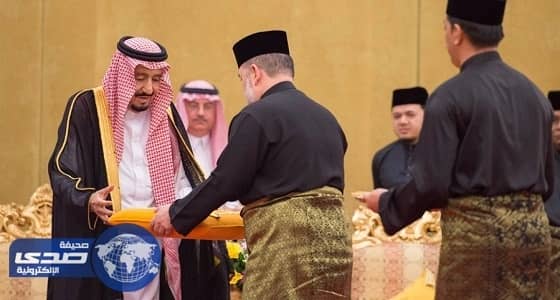 خادم الحرمين يشهد توقيع أربع اتفاقيات ومذكرات تفاهم بين المملكة وماليزيا