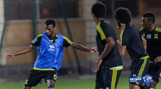 بالفيديو.. قائد القوات البرية الأمريكية يشارك في العرضة الجنوبية بالجنادرية