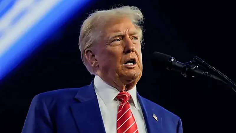 ترامب: لا أفرض خطتي لتهجير الفلسطينيين وموقف مصر والأردن مفاجئ