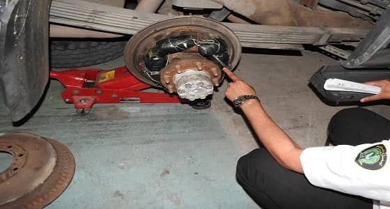 بالصور.. جمرك الدرة يحبط تهريب 13 ألف حبة كبتاجون