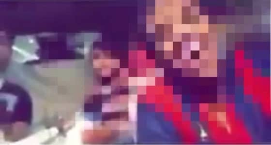 بعد الإطاحة بـ " طمبق " ..مقطع لضعاف نفوس يتحرشون بطفل محتجز بمركبتهم