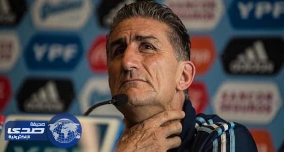 مدرب الأرجنتين السابق يقترب من تدريب الإمارات