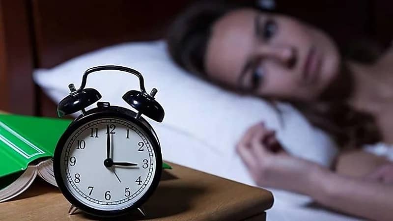 قلة النوم تؤدي للإصابة بنوبات قلبية وجلطة دماغية