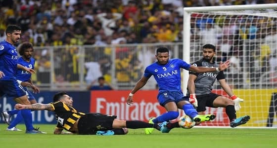 التعادل السلبي بين الهلال والاتحاد يؤجل الحسم للإياب
