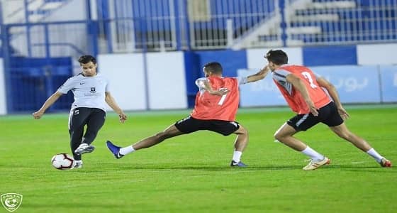 الهلال يواصل تحضيراته لـ لقاء " الفتح "